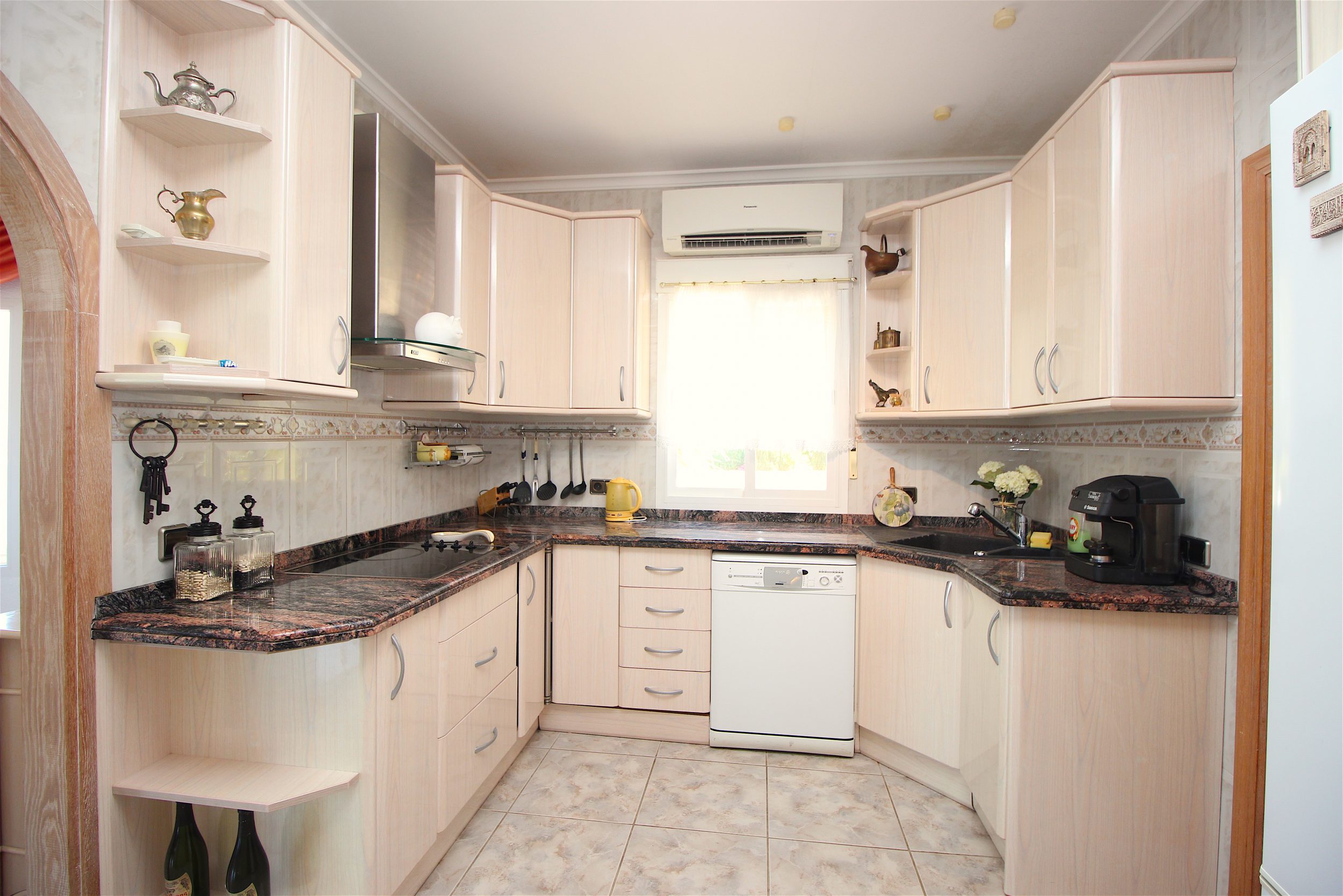 Casamar Properties CM507 –  Spacious luxury villa with Costa Blanca´s most impressing sea views